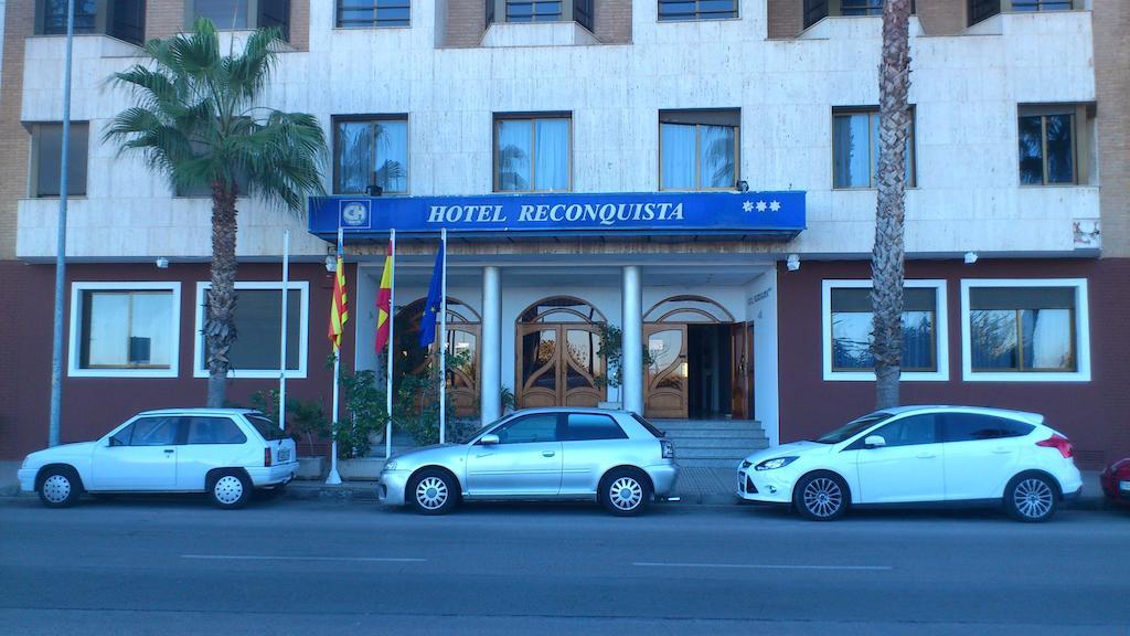 Hotel Reconquista 阿尔兹拉 外观 照片